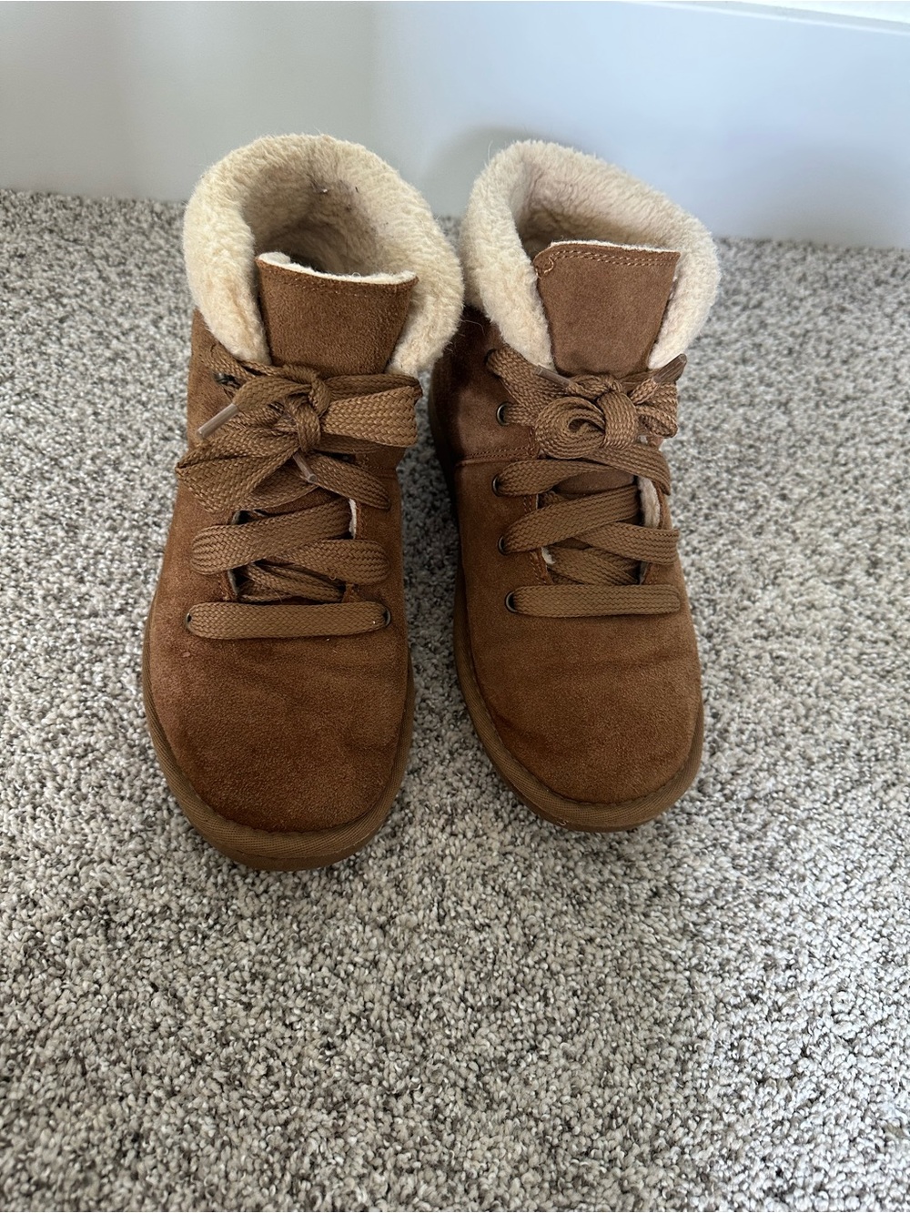BearPaw Cream Shearling-Lined Lace Up Ankle Boots